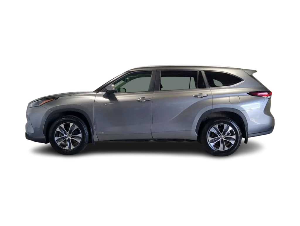 Thumbnail: 2025 Toyota Highlander - 20