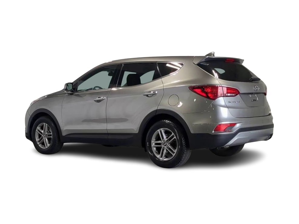 Thumbnail: 2017 Hyundai Santa Fe - 4