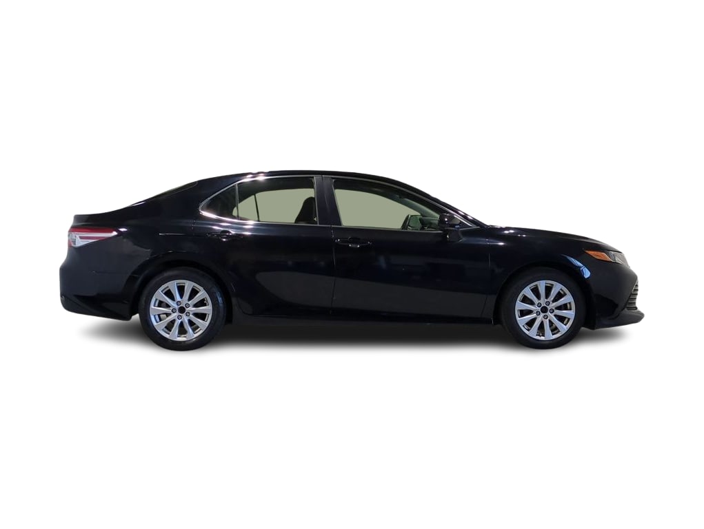 Thumbnail: 2018 Toyota Camry - 23