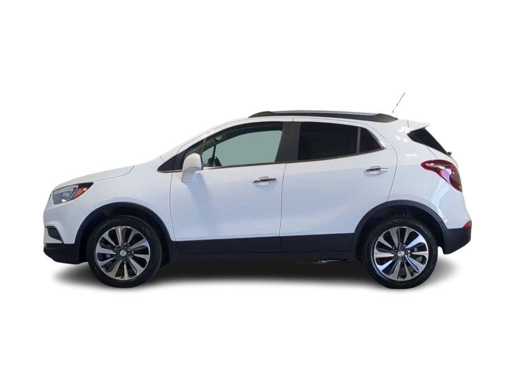 Thumbnail: 2022 Buick Encore - 3
