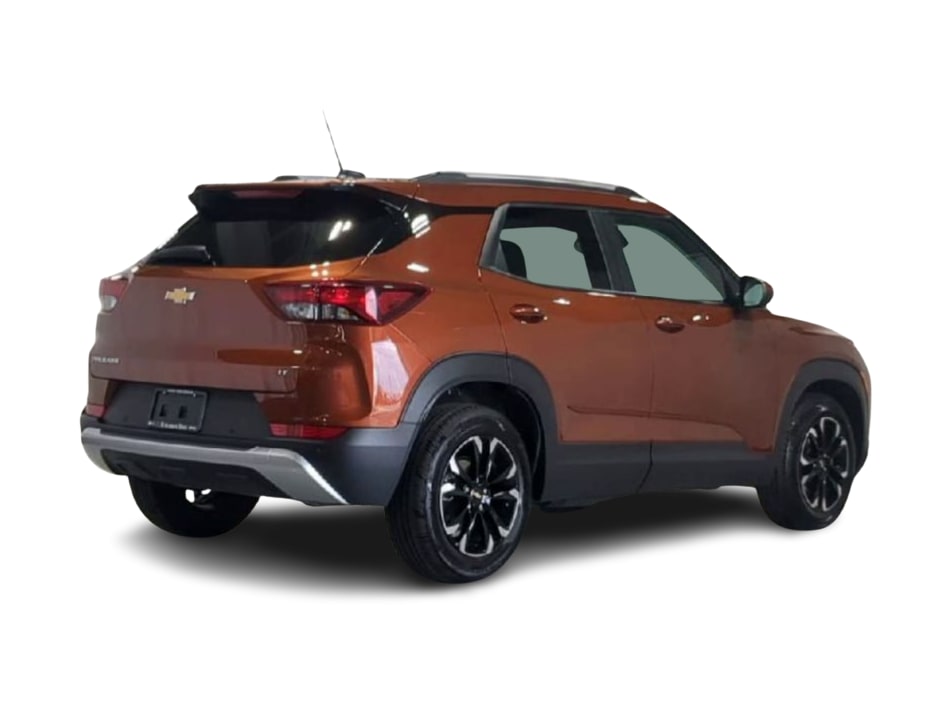 Thumbnail: 2021 Chevrolet TrailBlazer - 22