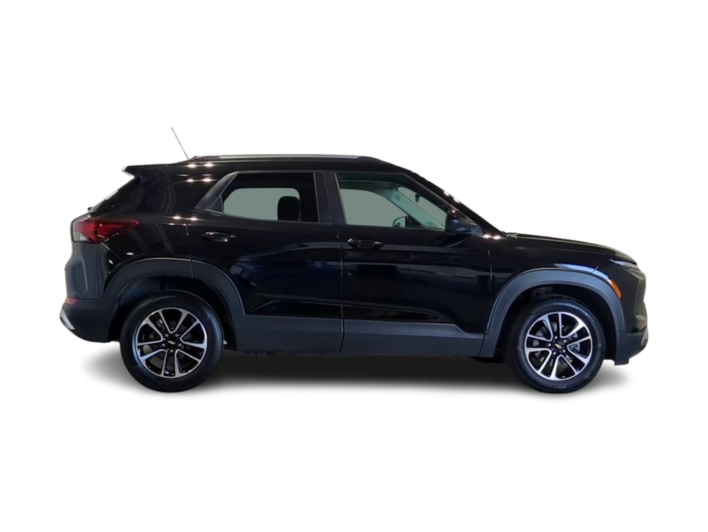 Thumbnail: 2025 Chevrolet TrailBlazer - 22