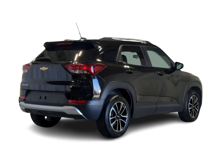 Thumbnail: 2025 Chevrolet TrailBlazer - 21