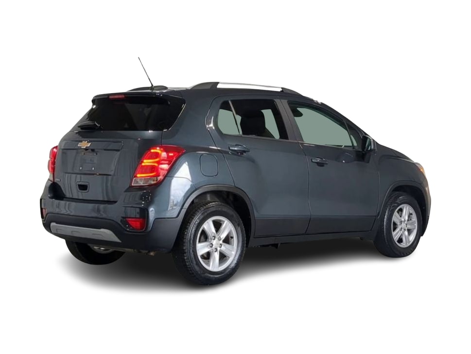 Thumbnail: 2021 Chevrolet Trax - 22