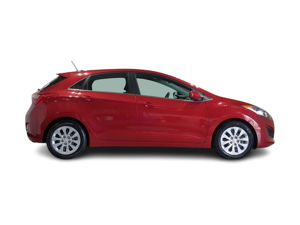 Thumbnail: 2016 Hyundai Elantra - 22