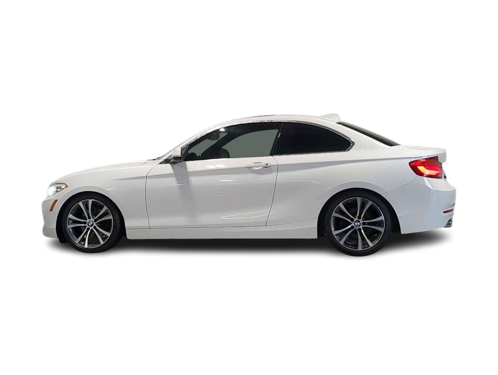Thumbnail: 2018 BMW 2 Series - 18