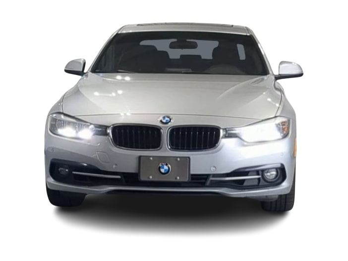 Thumbnail: 2016 BMW 3 Series - 6