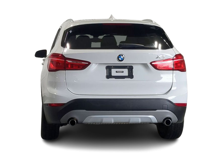 Thumbnail: 2017 BMW X1 - 4