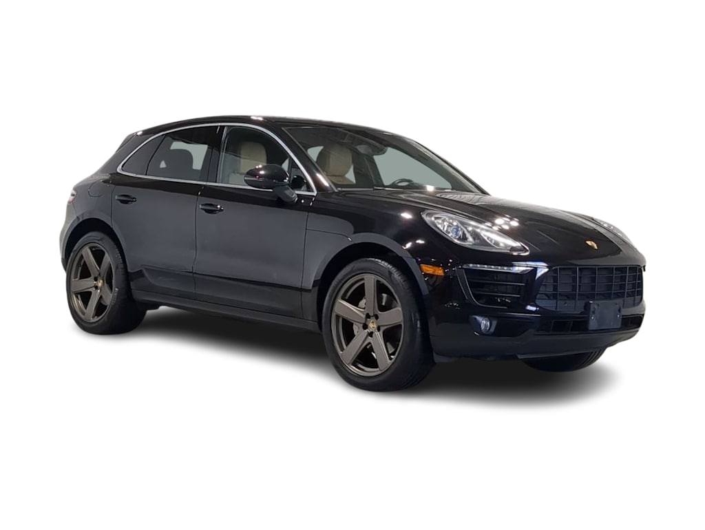 Thumbnail: 2016 Porsche Macan - 29