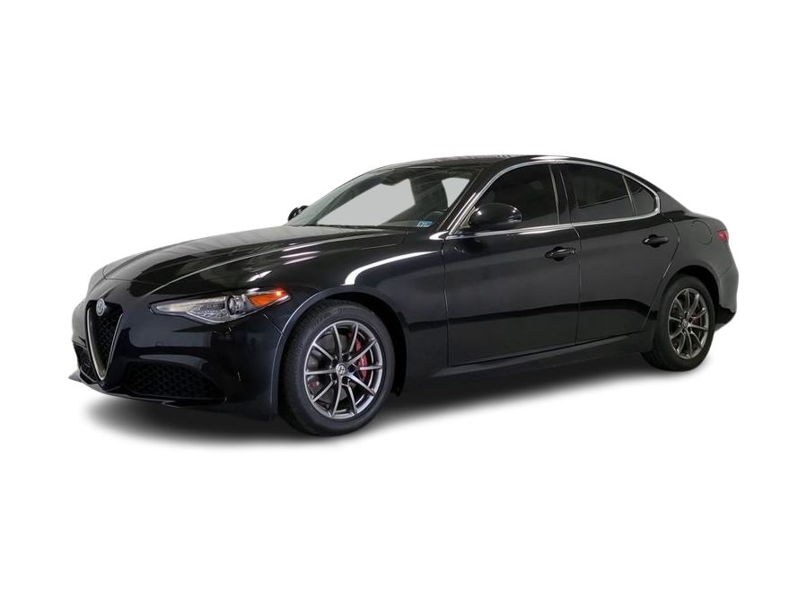 Thumbnail: 2018 Alfa Romeo Giulia - 20