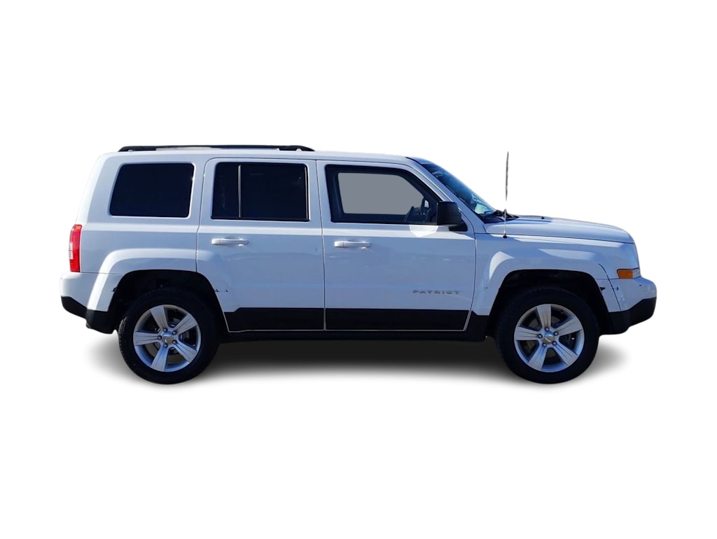 2016 Jeep Patriot Latitude 22