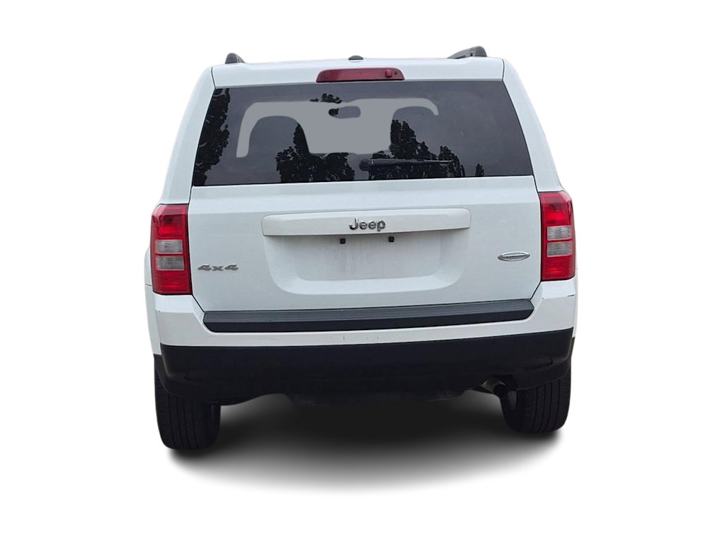 Thumbnail: 2016 Jeep Patriot - 5