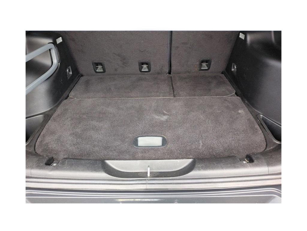 Thumbnail: 2015 Jeep Cherokee - 16