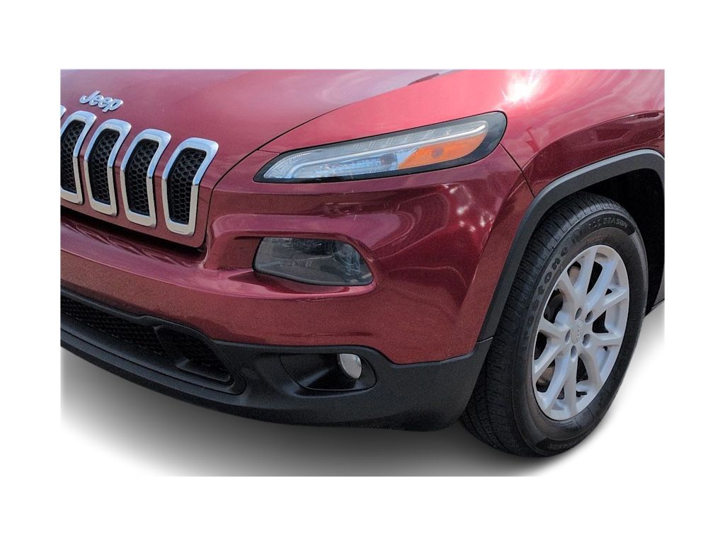 Thumbnail: 2015 Jeep Cherokee - 22