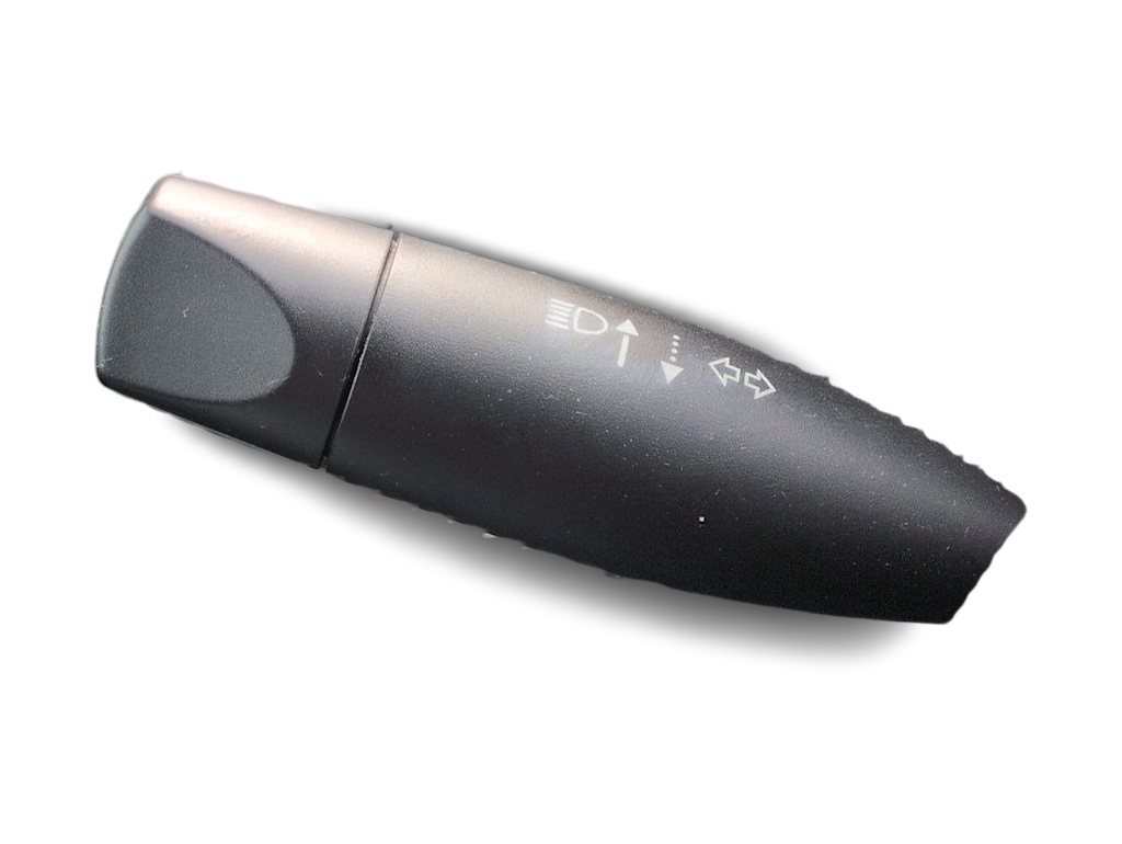 Thumbnail: 2015 Jeep Cherokee - 29