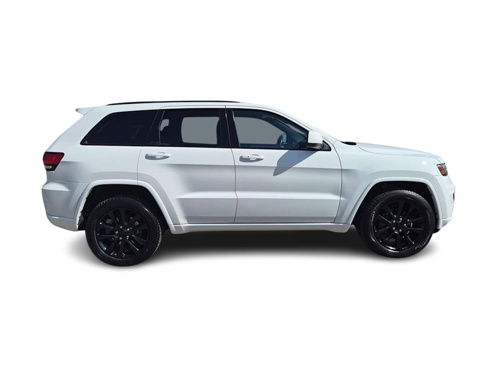 Thumbnail: 2018 Jeep Grand Cherokee - 21