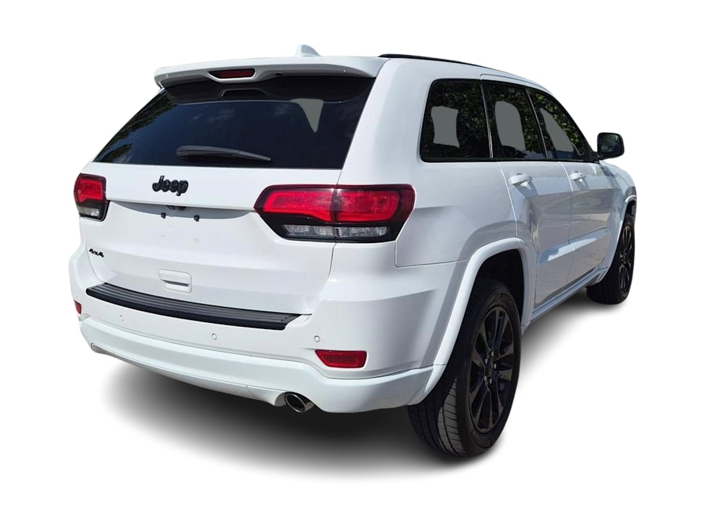 Thumbnail: 2018 Jeep Grand Cherokee - 22
