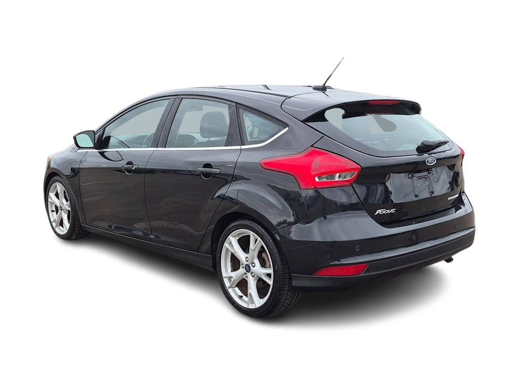 Thumbnail: 2015 Ford Focus - 4