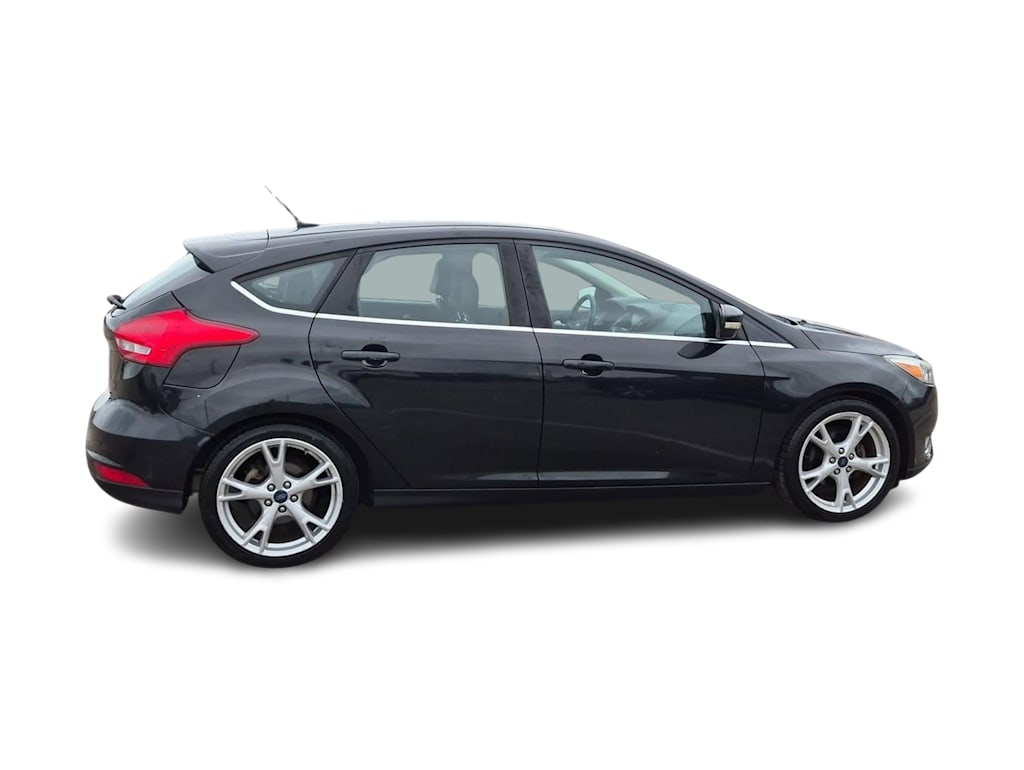 Thumbnail: 2015 Ford Focus - 23