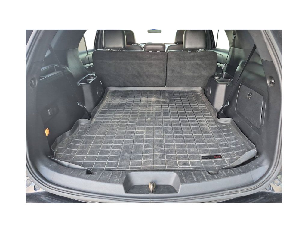 Thumbnail: 2016 Ford Explorer - 16
