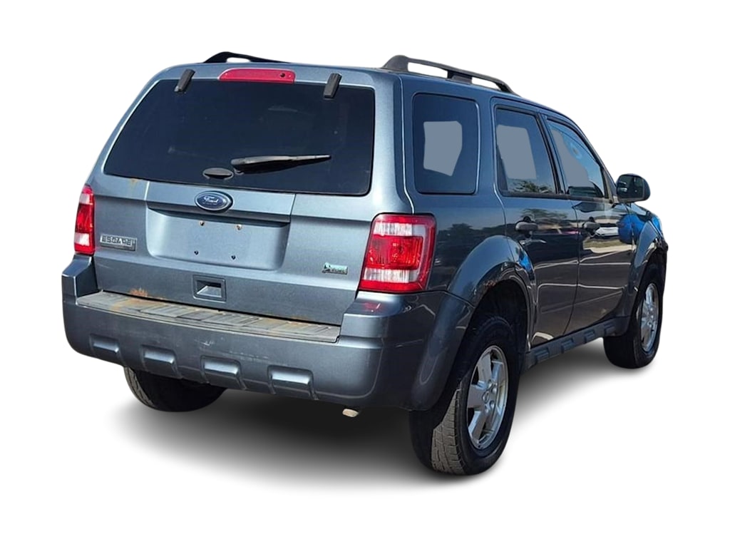 Thumbnail: 2011 Ford Escape - 20