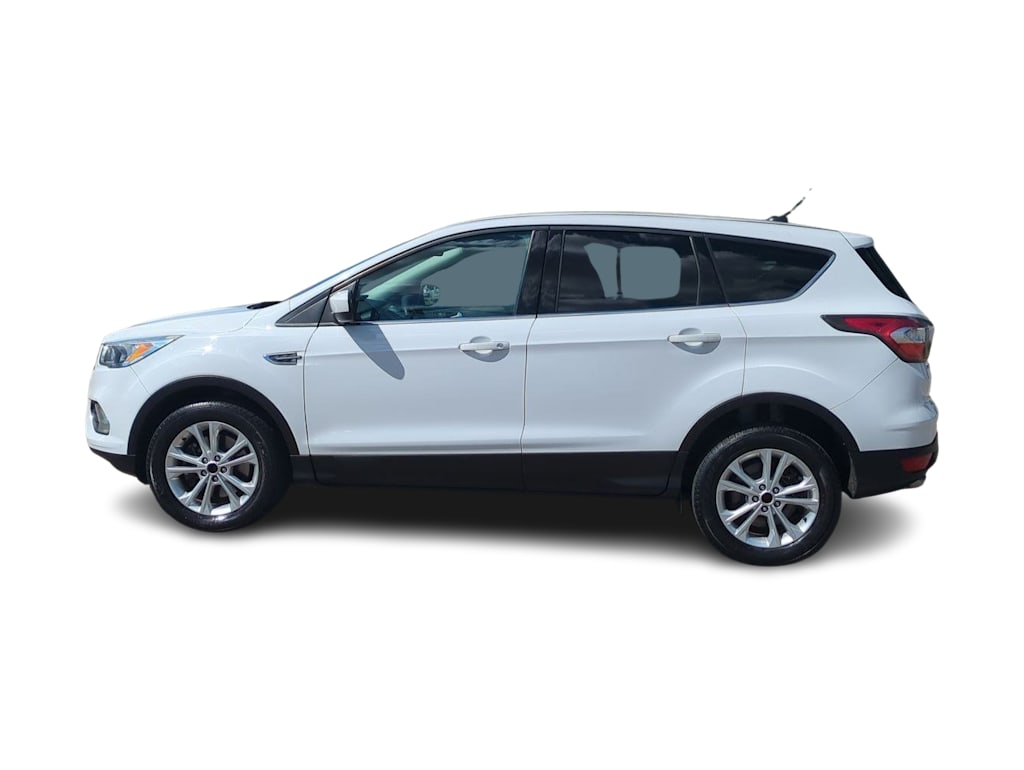 Thumbnail: 2017 Ford Escape - 3