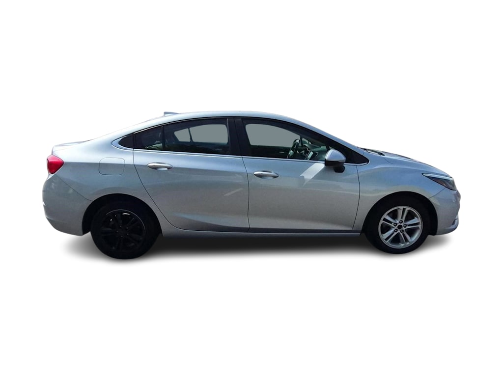 Thumbnail: 2017 Chevrolet Cruze - 21