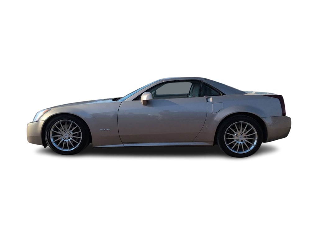 Thumbnail: 2008 Cadillac XLR - 3