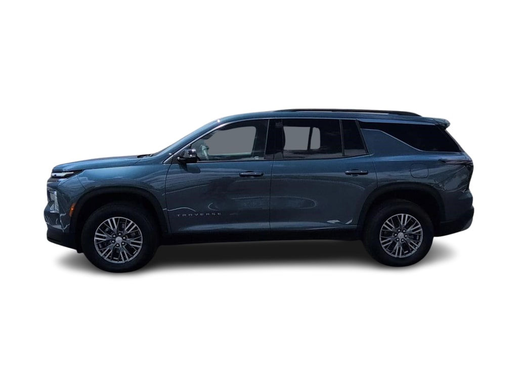 Thumbnail: 2024 Chevrolet Traverse - 3