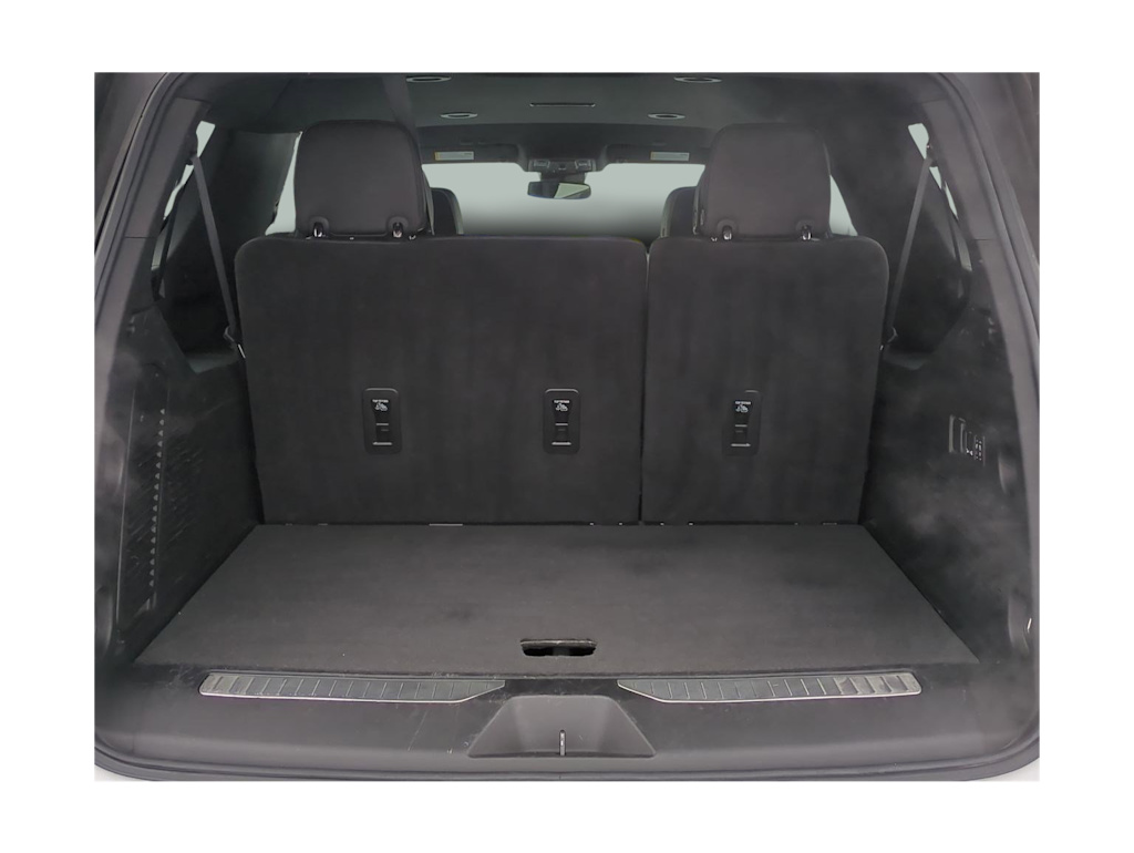 Thumbnail: 2023 Chevrolet Suburban - 35