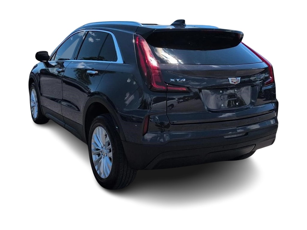 Thumbnail: 2024 Cadillac XT4 - 4