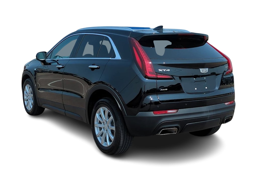 Thumbnail: 2022 Cadillac XT4 - 4