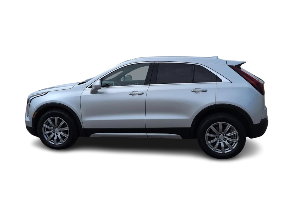 Thumbnail: 2020 Cadillac XT4 - 3