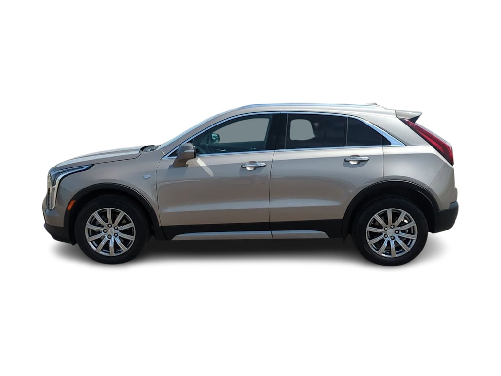 Thumbnail: 2022 Cadillac XT4 - 3
