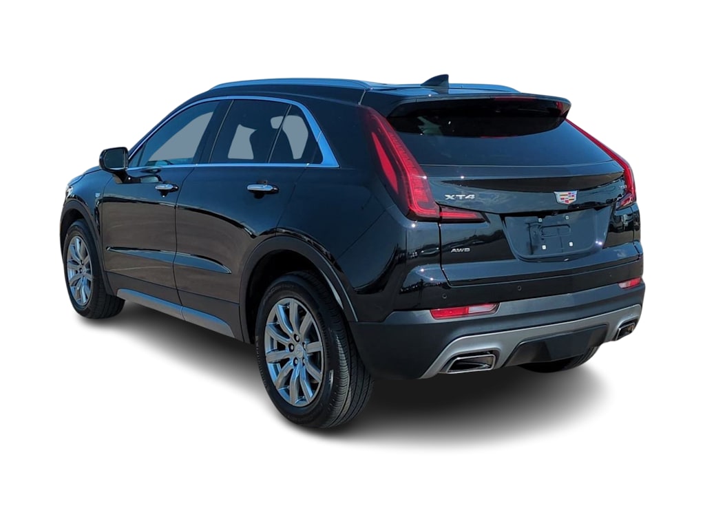 Thumbnail: 2023 Cadillac XT4 - 4