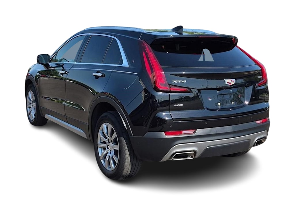 Thumbnail: 2023 Cadillac XT4 - 4