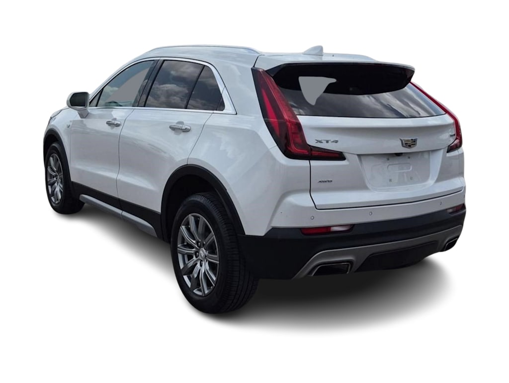 Thumbnail: 2020 Cadillac XT4 - 4