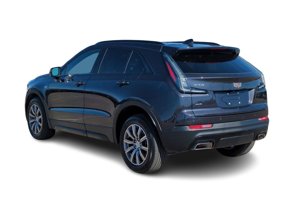 Thumbnail: 2023 Cadillac XT4 - 4