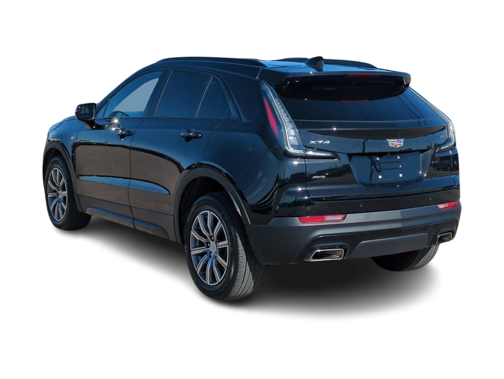 Thumbnail: 2023 Cadillac XT4 - 4