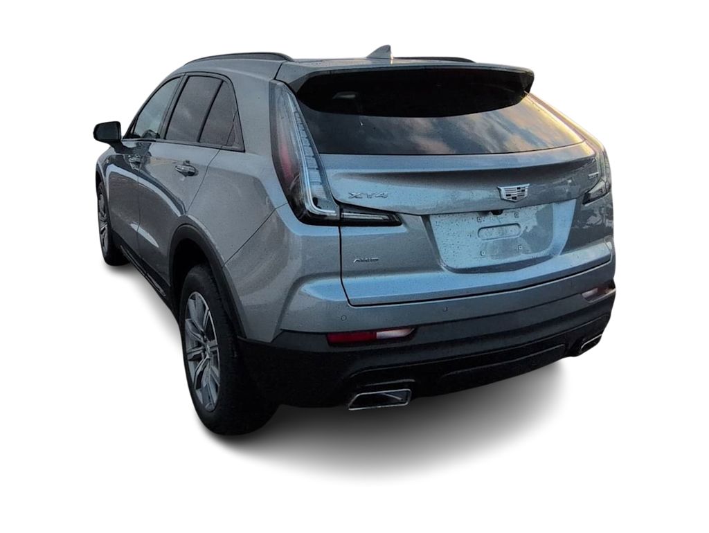Thumbnail: 2023 Cadillac XT4 - 4