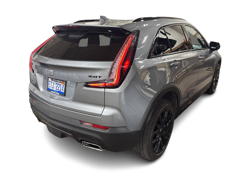 Thumbnail: 2023 Cadillac XT4 - 11