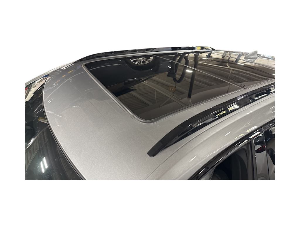Thumbnail: 2023 Cadillac XT4 - 2