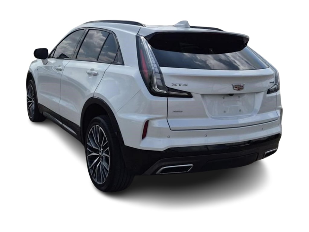 Thumbnail: 2024 Cadillac XT4 - 4