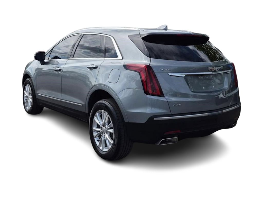 Thumbnail: 2023 Cadillac XT5 - 4