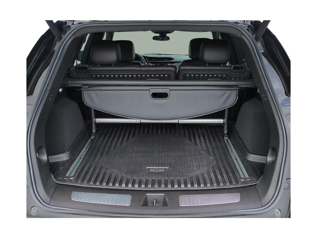 Thumbnail: 2023 Cadillac XT5 - 17