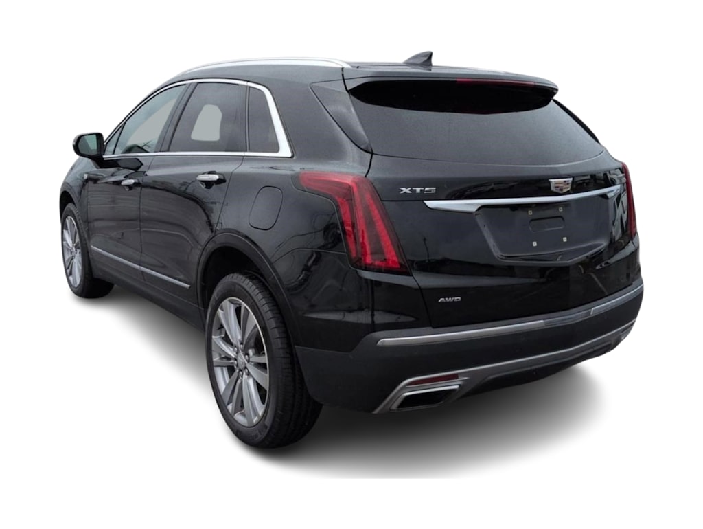 Thumbnail: 2023 Cadillac XT5 - 4