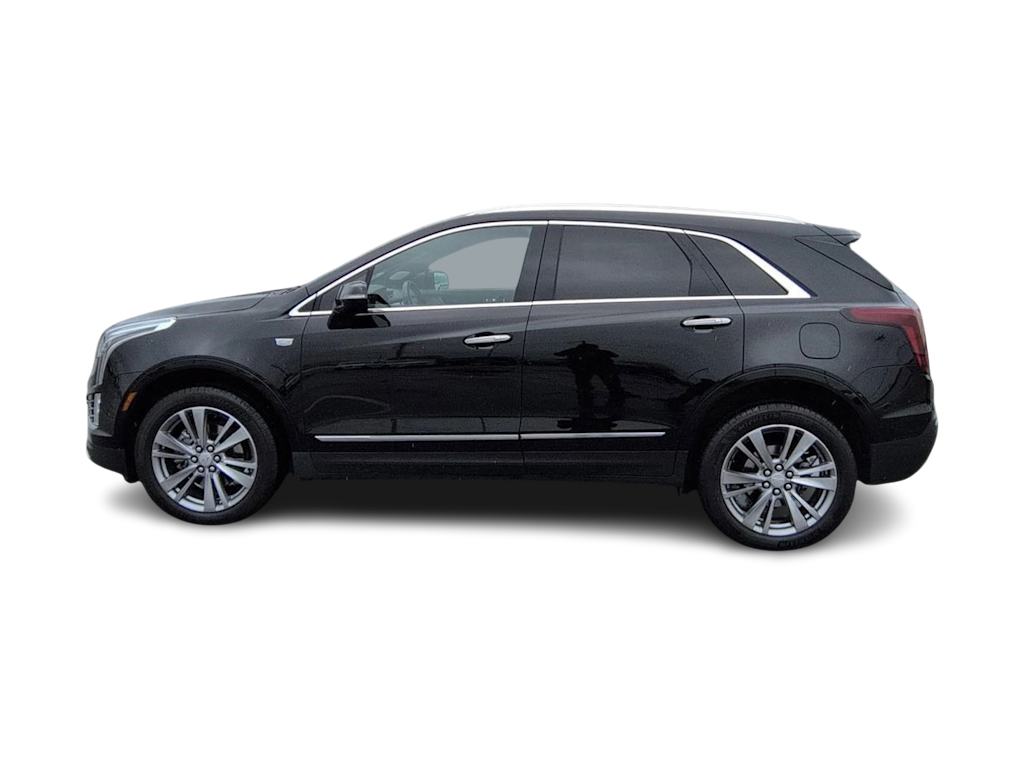Thumbnail: 2023 Cadillac XT5 - 3