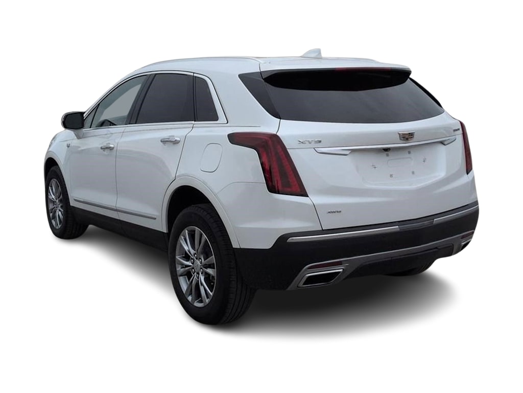 Thumbnail: 2023 Cadillac XT5 - 4