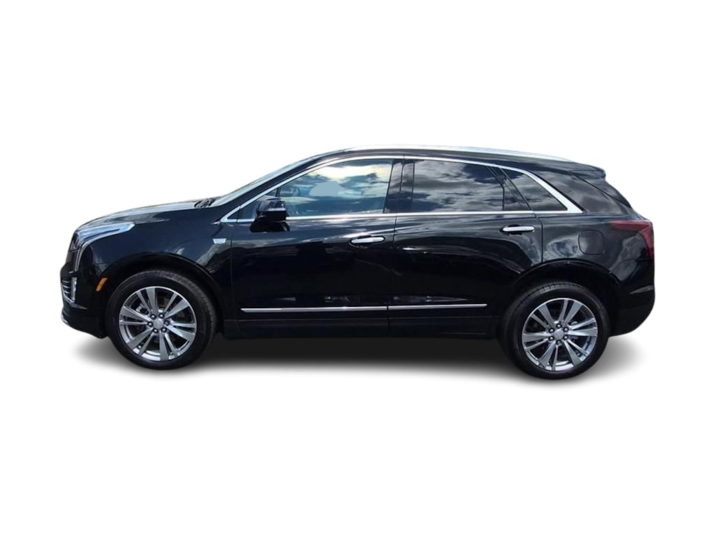 Thumbnail: 2024 Cadillac XT5 - 3