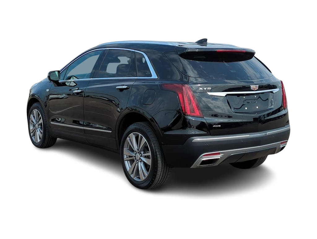 Thumbnail: 2023 Cadillac XT5 - 4